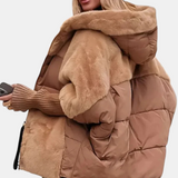Gabriela – Jachetă Puffer cu Glugă și Patchwork