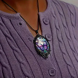 Colar com Pendente de Borboleta e Cristal Roxo