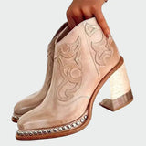Viorica – Botine Brodate