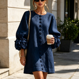 Rochie mini de damă cu nasturi florali, mâneci 3/4 și manșete în formă de trandafir