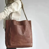 Valentino – Geantă tote clasică și elegantă