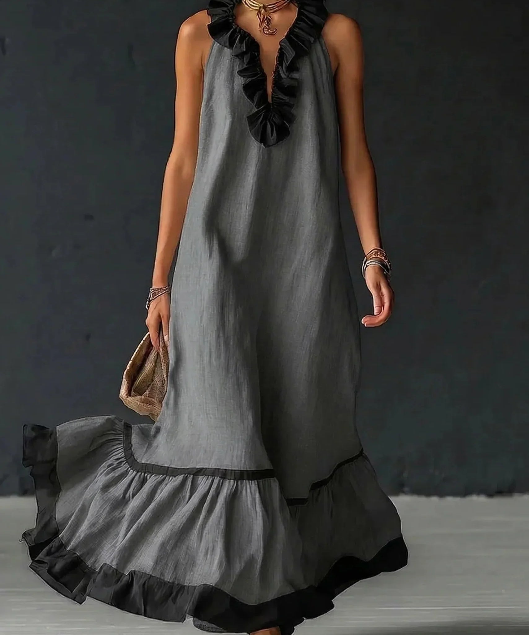 Serena – Rochie Lungă cu Volane