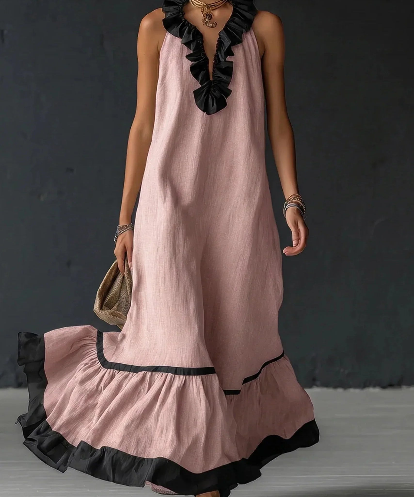 Serena – Rochie Lungă cu Volane