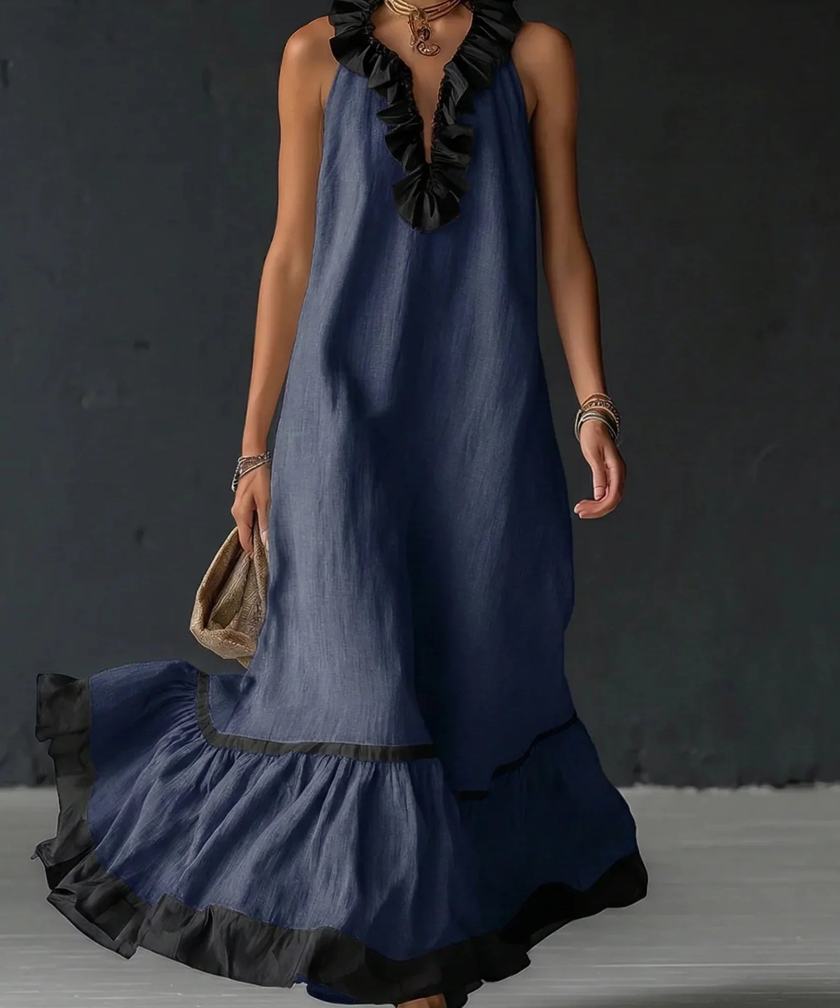 Serena – Rochie Lungă cu Volane