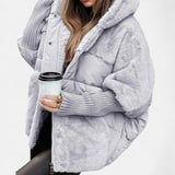 Gabriela – Jachetă Puffer cu Glugă și Patchwork